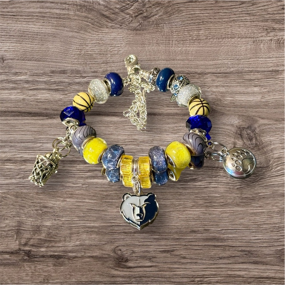 Memphis Grizzlies Beaded Charm Bracelet NBA